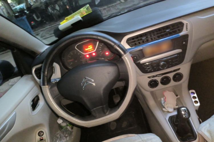 Used Citroen Elysee 2014 1.6L Manual Comfort Model Steering Wheel