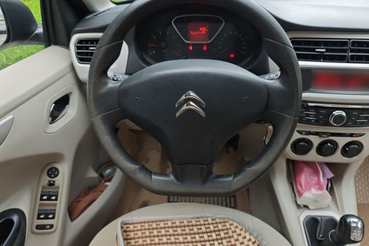 Used Citroen Elysee 2014 1.6L Manual Comfort Model Steering Wheel