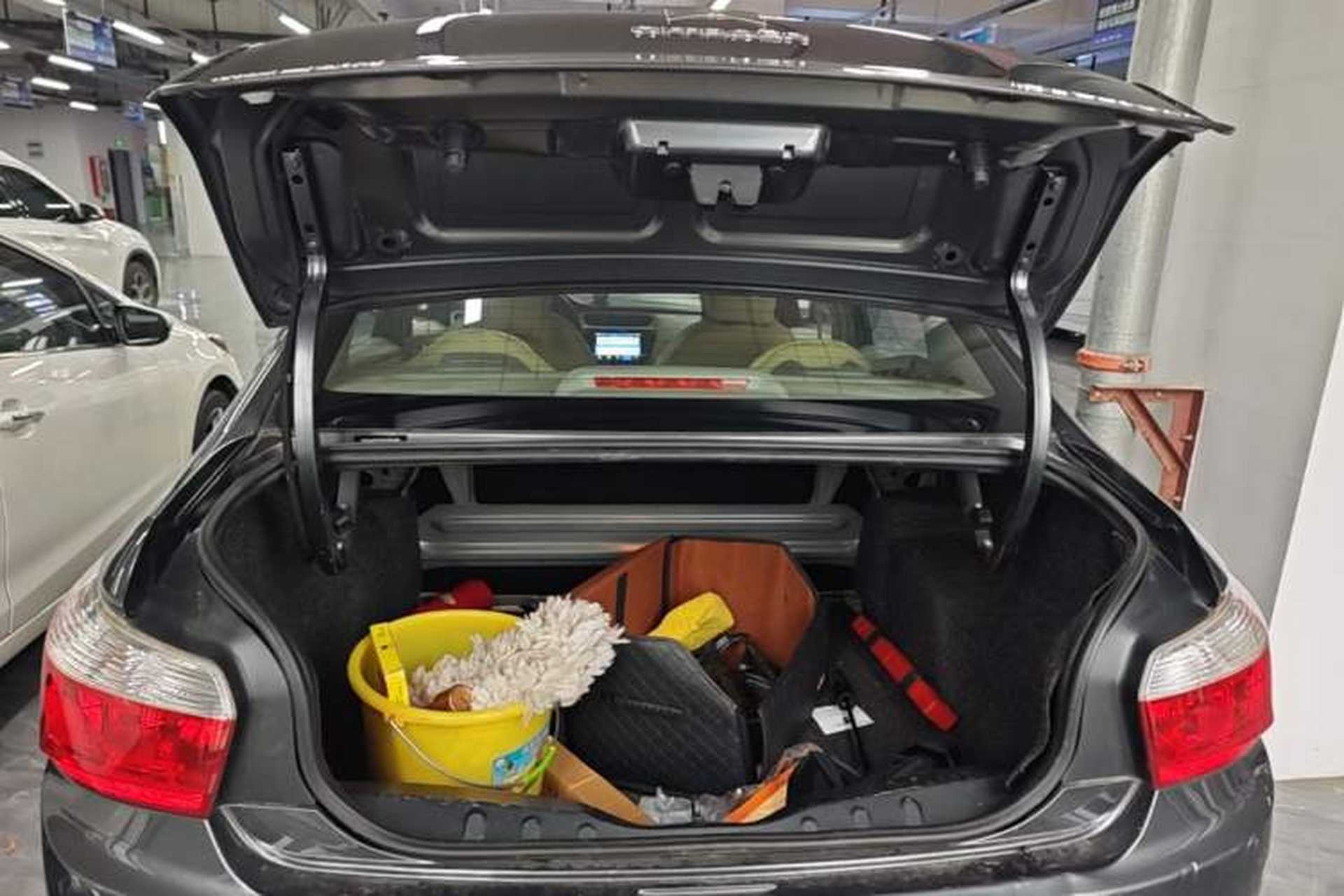 Used Citroen Elysee 2014 1.6L Automatic Fashion Model Trunk