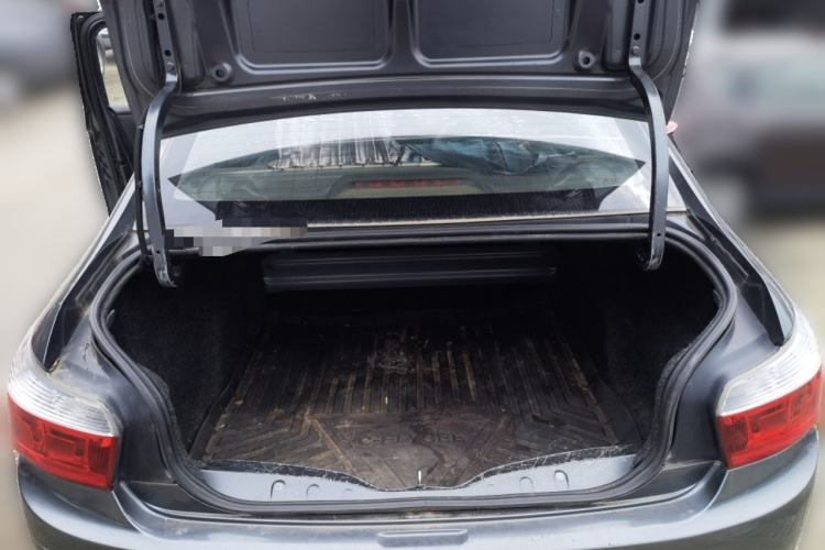 Used Citroen Elysee 2014 1.6L Automatic Fashion Model Trunk