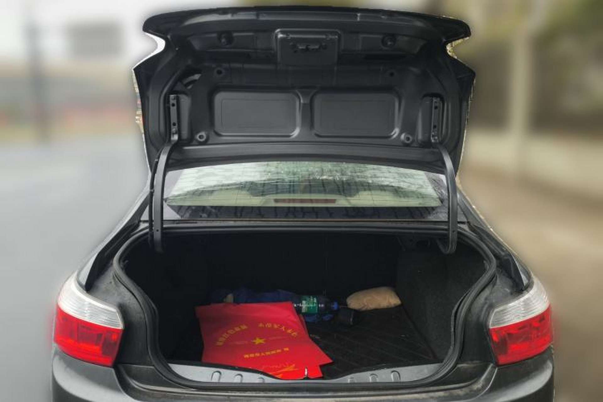 Used Citroen Elysee 2014 1.6L Manual Comfort Model Trunk