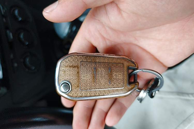 Used Citroen Elysee 2014 1.6L Automatic Fashion Model Vehicle Key