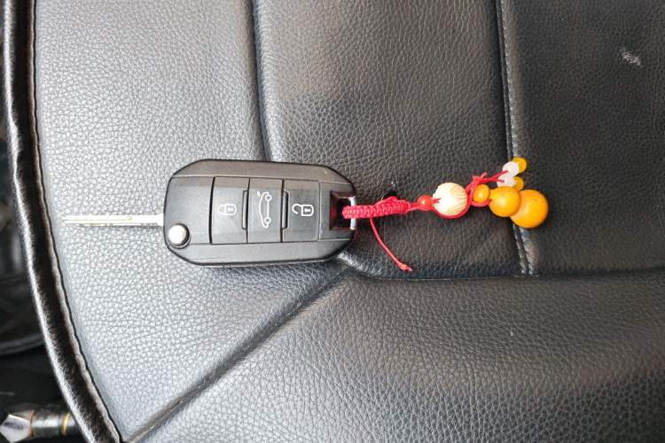 Used Citroen Elysee 2014 1.6L Automatic Fashion Model Vehicle Key