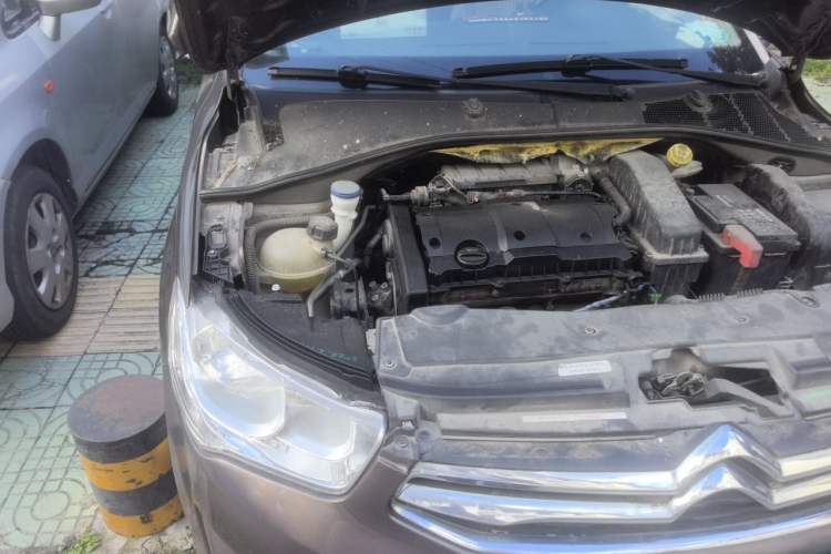 Used Citroen Elysee 2014 1.6L Manual Fashion Edition Engine Bay Right