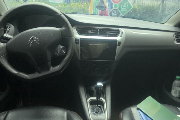 Used Citroen Elysee 2014 1.6L Automatic Fashion Model Center Console