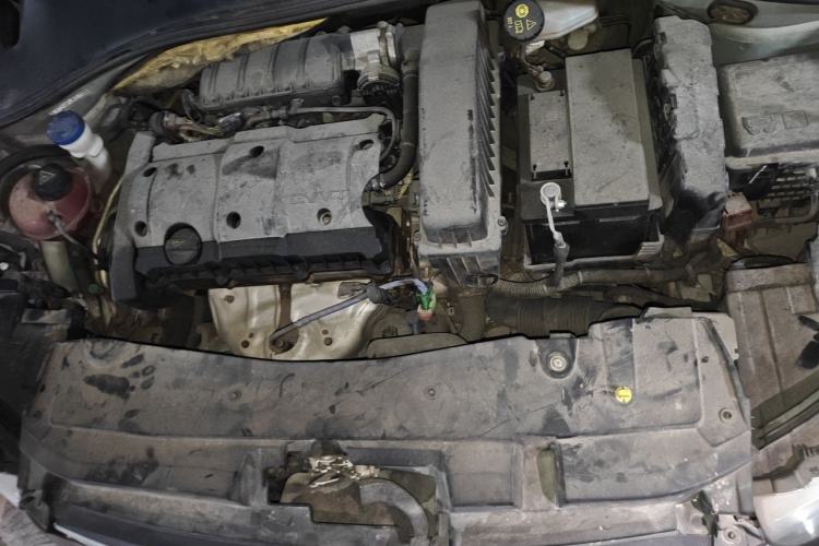 Used Citroen Elysee 2014 1.6L Automatic Fashion Model Engine Bay