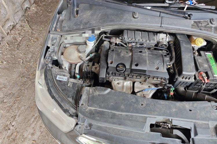 Used Citroen Elysee 2014 1.6L Manual Fashion Edition Engine Bay Right