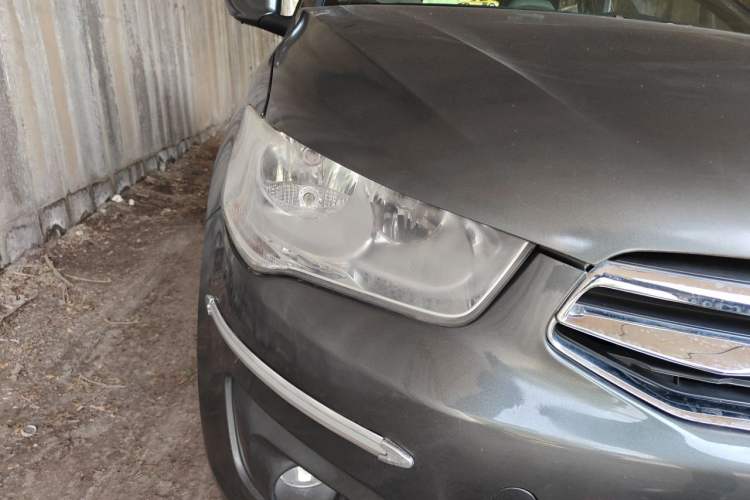 Used Citroen Elysee 2014 1.6L Manual Fashion Edition Right Front Headlight