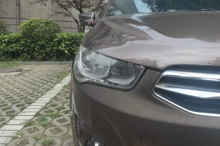 Used Citroen Elysee 2014 1.6L Automatic Fashion Model Right Front Headlight