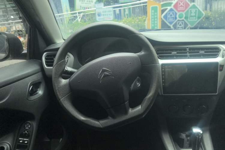 Used Citroen Elysee 2014 1.6L Automatic Fashion Model Steering Wheel