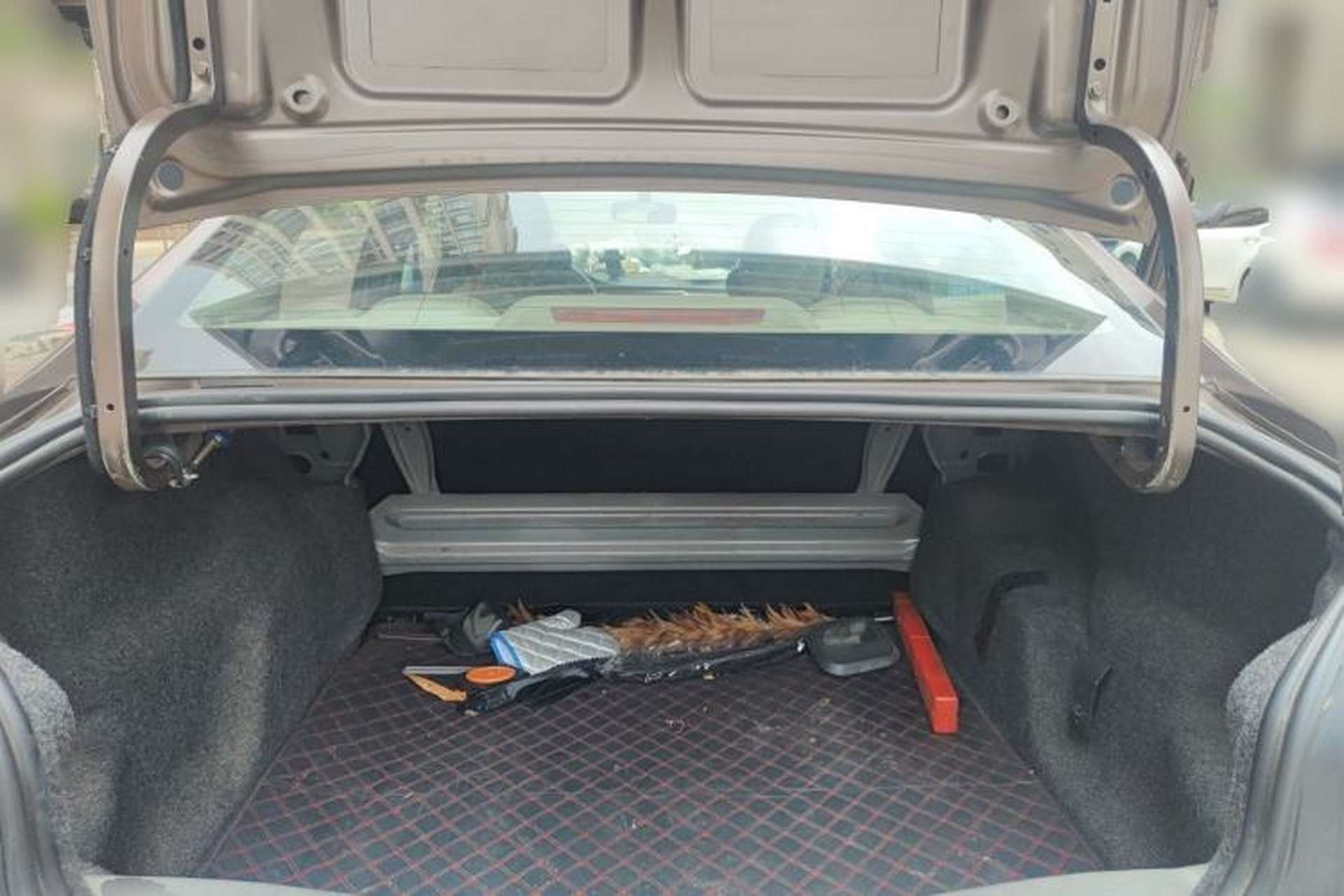 Used Citroen Elysee 2014 1.6L Automatic Fashion Model Trunk