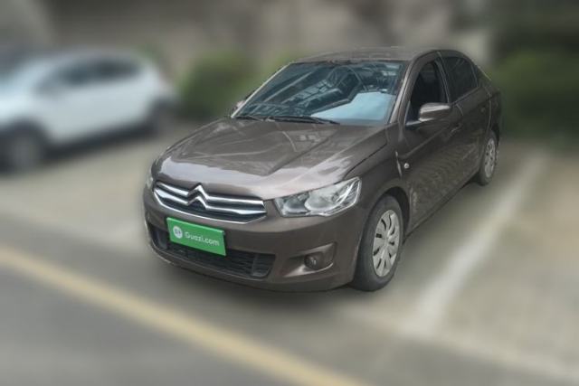 Ojetý Citroen Elysee 2014 1.6L Automatic Fashion Model