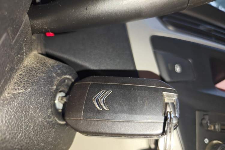 Used Citroen Elysee 2014 1.6L Manual Fashion Edition Vehicle Key