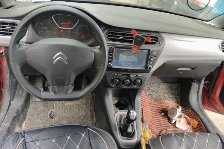 Used Citroen Elysee 2014 1.6L Manual Fashion Edition Center Console