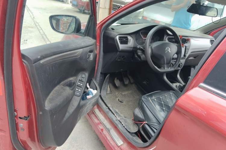 Used Citroen Elysee 2014 1.6L Manual Fashion Edition Driver Seat