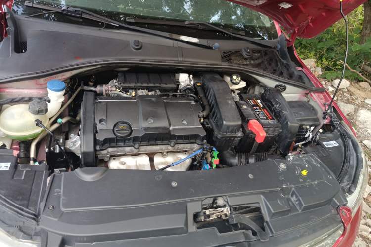 Used Citroen Elysee 2014 1.6L Manual Fashion Edition Engine Bay