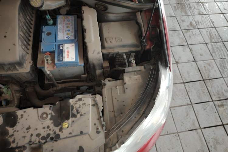 Used Citroen Elysee 2014 1.6L Manual Comfort Model Engine Bay Left