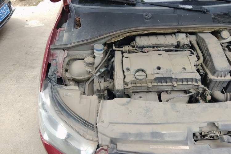Used Citroen Elysee 2014 1.6L Manual Fashion Edition Engine Bay Right