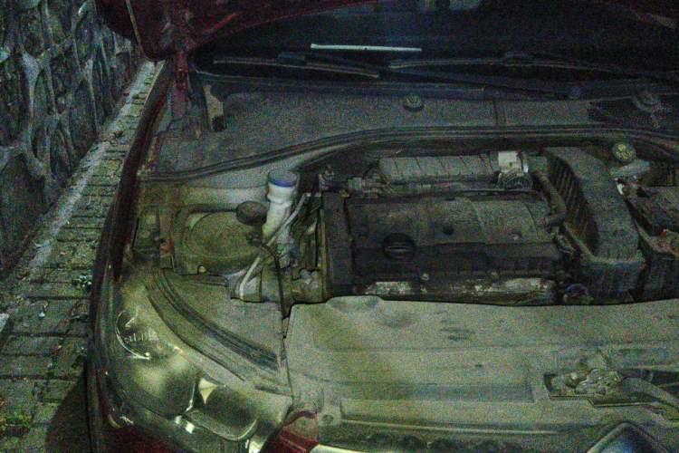 Used Citroen Elysee 2014 1.6L Manual Comfort Model Engine Bay Right