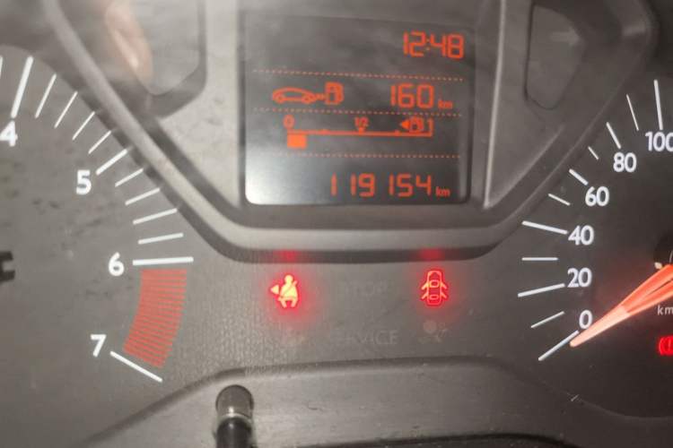 Used Citroen Elysee 2014 1.6L Manual Fashion Edition Odometer Close Up