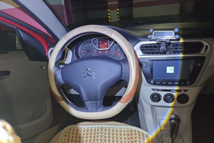 Used Citroen Elysee 2014 1.6L Automatic Comfort Model Steering Wheel