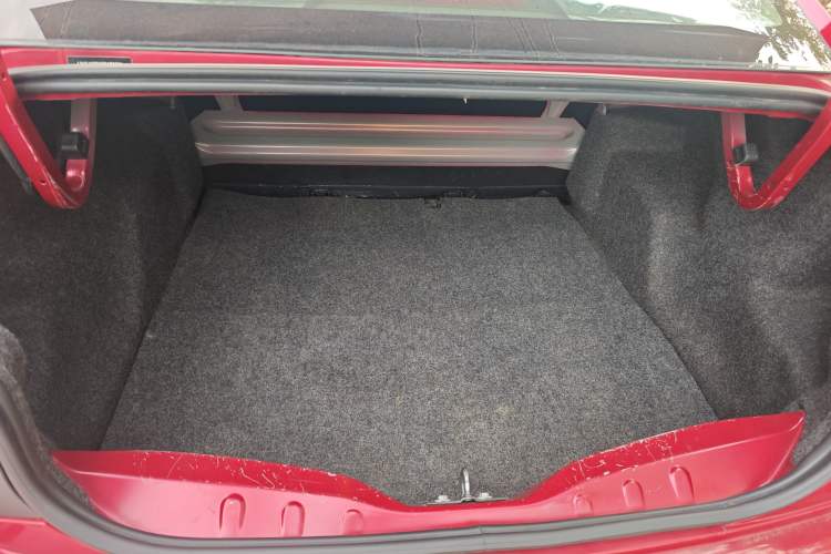 Used Citroen Elysee 2014 1.6L Manual Fashion Edition Trunk