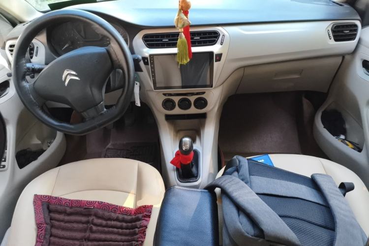 Used Citroen Elysee 2014 1.6L Manual Fashion Edition Center Console