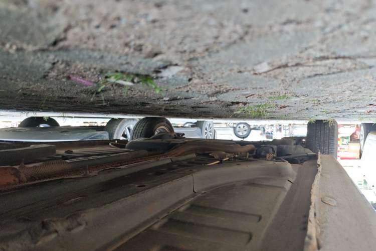 Used Citroen Elysee 2014 1.6L Manual Fashion Model CNG Chassis Front Right