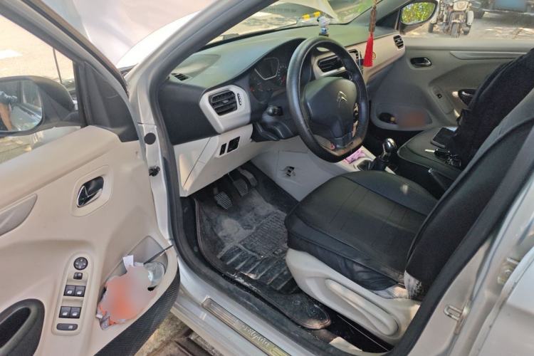 Used Citroen Elysee 2014 1.6L Manual Comfort Model Driver Seat