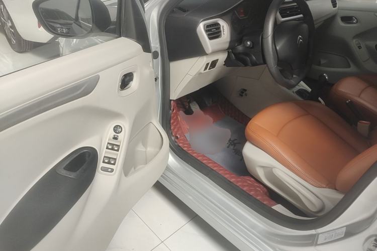 Used Citroen Elysee 2014 1.6L Manual Comfort Model Driver Seat