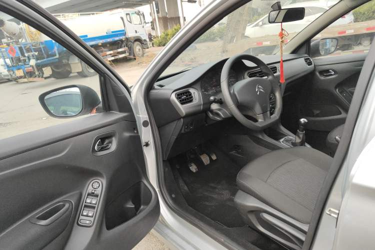 Used Citroen Elysee 2014 1.6L Manual Fashion Edition Driver Seat