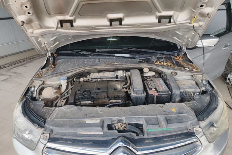 Used Citroen Elysee 2014 1.6L Manual Fashion Edition Engine Bay