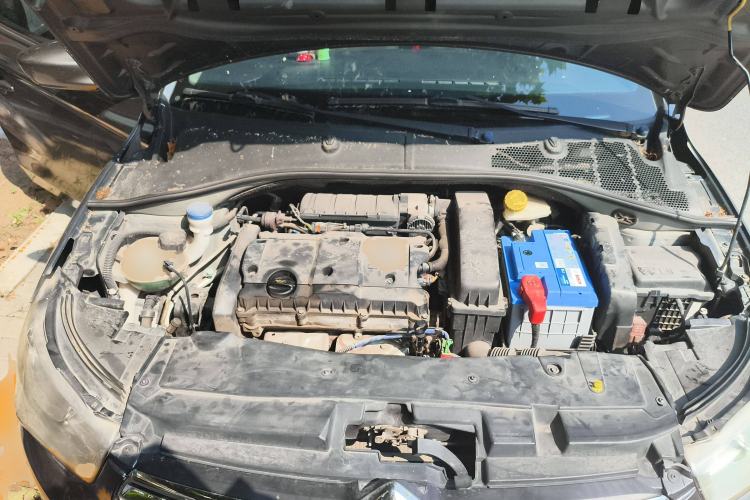 Used Citroen Elysee 2014 1.6L Automatic Fashion Model Engine Bay