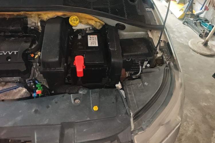 Used Citroen Elysee 2014 1.6L Manual Fashion Edition Engine Bay Left