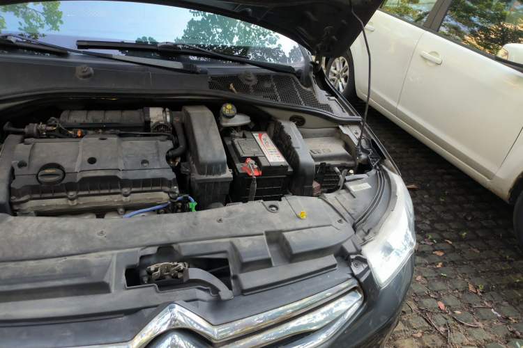 Used Citroen Elysee 2014 1.6L Manual Fashion Edition Engine Bay Left