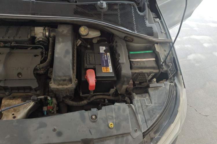 Used Citroen Elysee 2014 1.6L Automatic Fashion Model Engine Bay Left