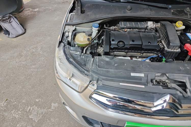 Used Citroen Elysee 2014 1.6L Manual Fashion Edition Engine Bay Right