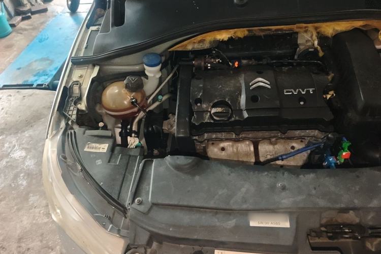 Used Citroen Elysee 2014 1.6L Manual Fashion Edition Engine Bay Right