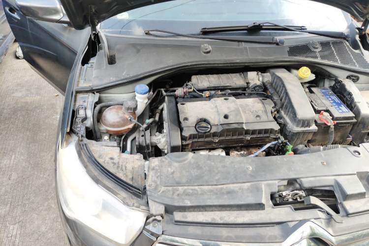Used Citroen Elysee 2014 1.6L Manual Fashion Edition Engine Bay Right