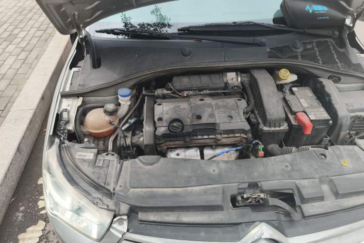 Used Citroen Elysee 2014 1.6L Manual Fashion Edition Engine Bay Right