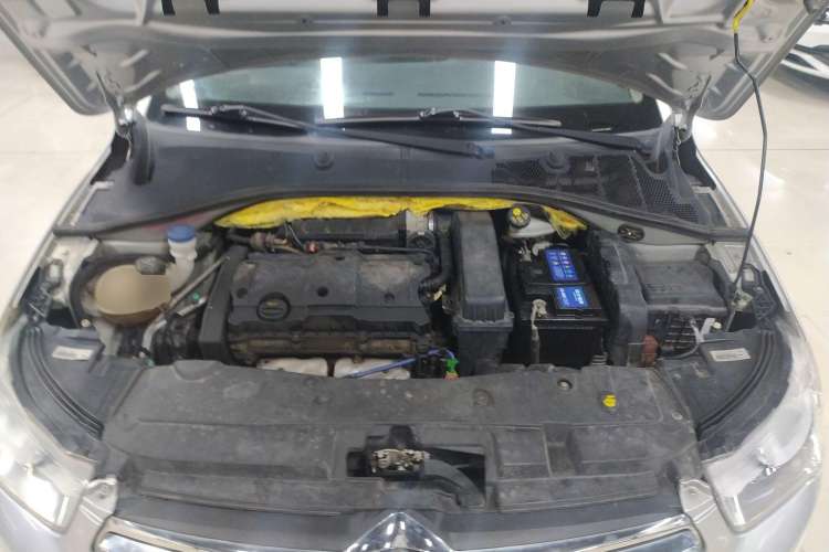 Used Citroen Elysee 2014 1.6L Manual Fashion Edition Engine Bay