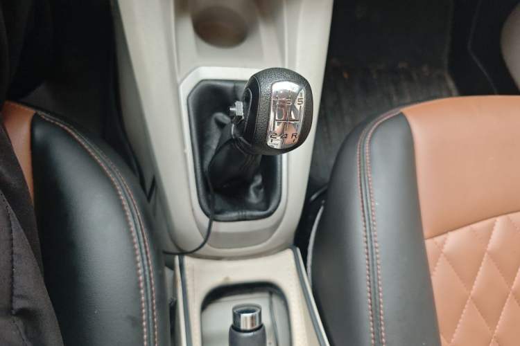 Used Citroen Elysee 2014 1.6L Manual Fashion Edition Gear Lever