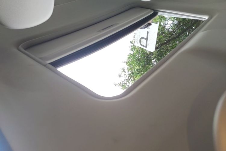 Used Citroen Elysee 2014 1.6L Manual Comfort Model Headliner