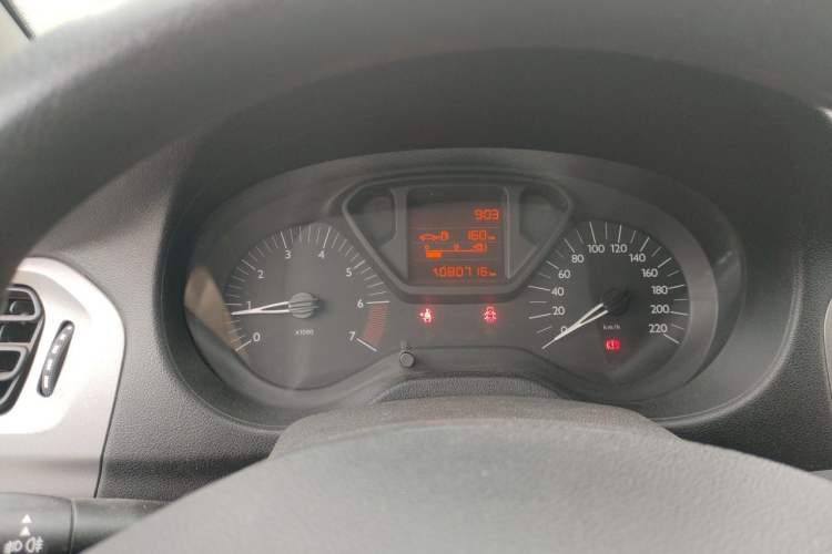 Used Citroen Elysee 2014 1.6L Manual Fashion Model CNG Instrument Cluster