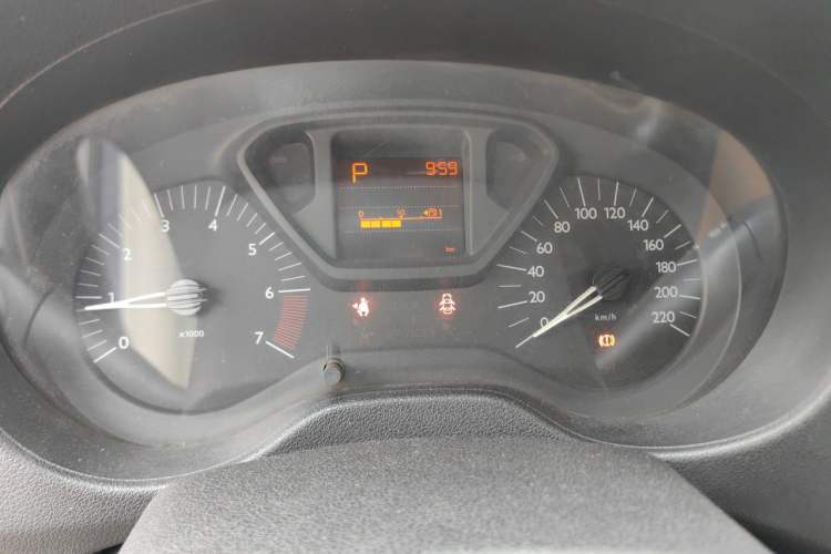 Used Citroen Elysee 2014 1.6L Automatic Fashion Model Instrument Cluster