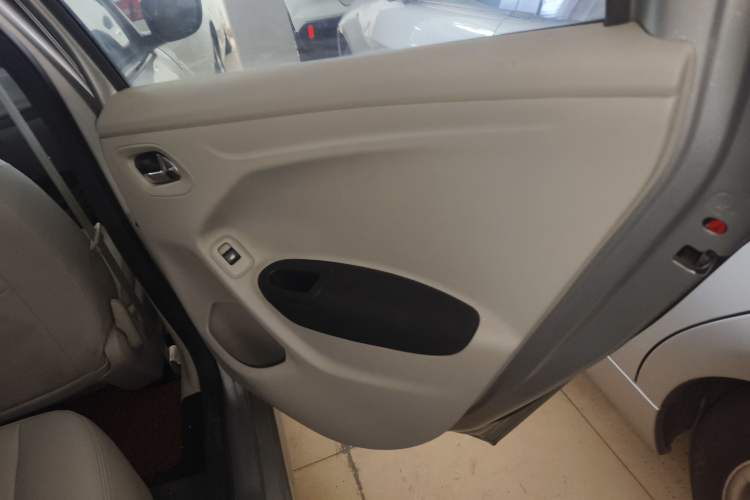 Used Citroen Elysee 2014 1.6L Automatic Fashion Model Interior 3