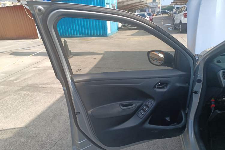 Used Citroen Elysee 2014 1.6L Automatic Fashion Model Left Front Door Interior