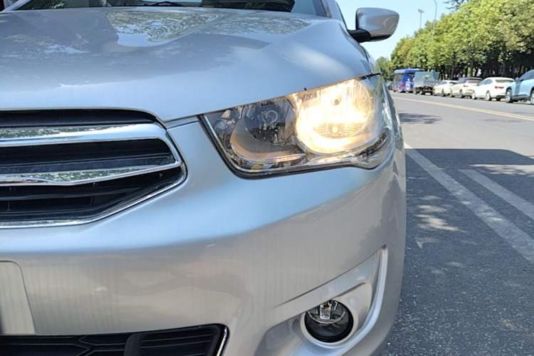 Used Citroen Elysee 2014 1.6L Manual Comfort Model Left Front Headlight