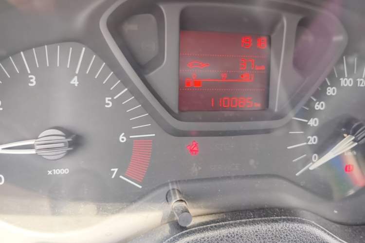 Used Citroen Elysee 2014 1.6L Manual Fashion Edition Odometer Close Up