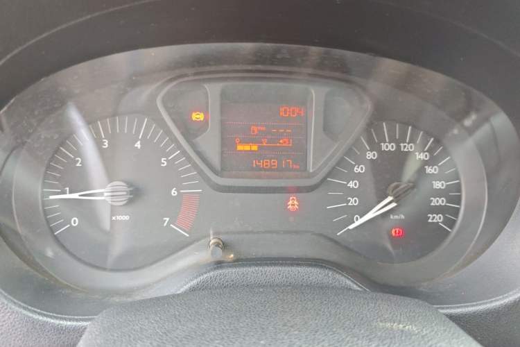 Used Citroen Elysee 2014 1.6L Manual Fashion Model CNG Odometer Close Up
